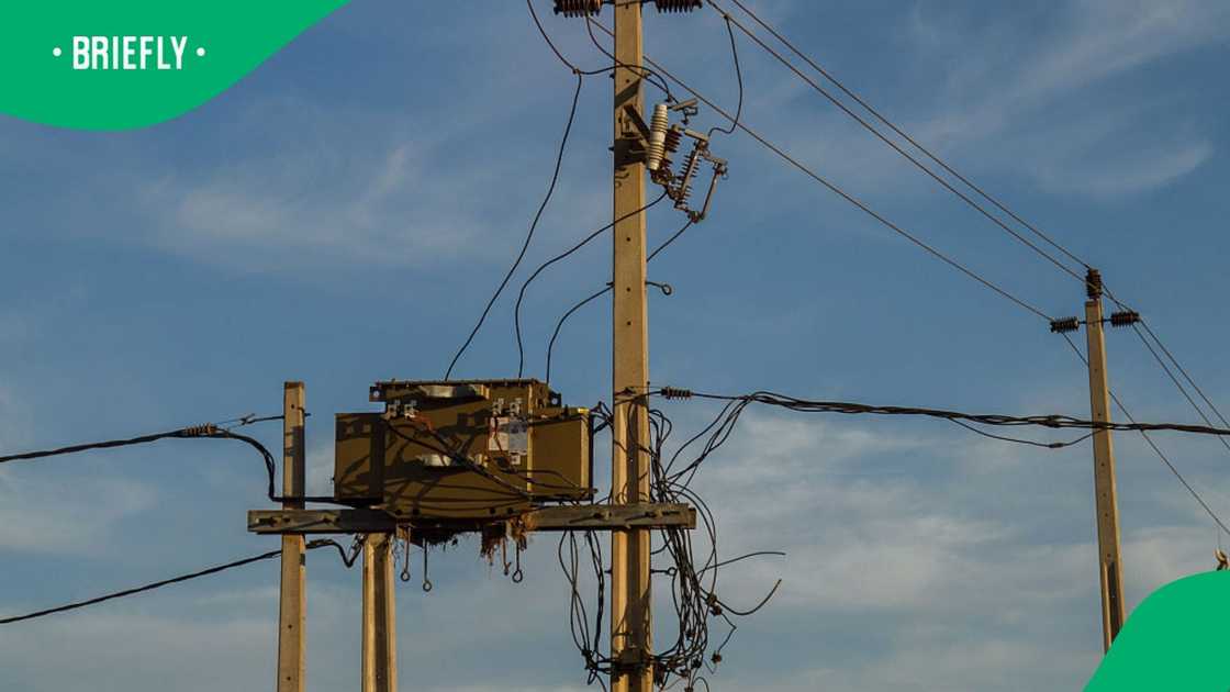 Eskom disconnected illegal transformers in Diepsloot Eskom disconnected illegal transformers in Diepsloot