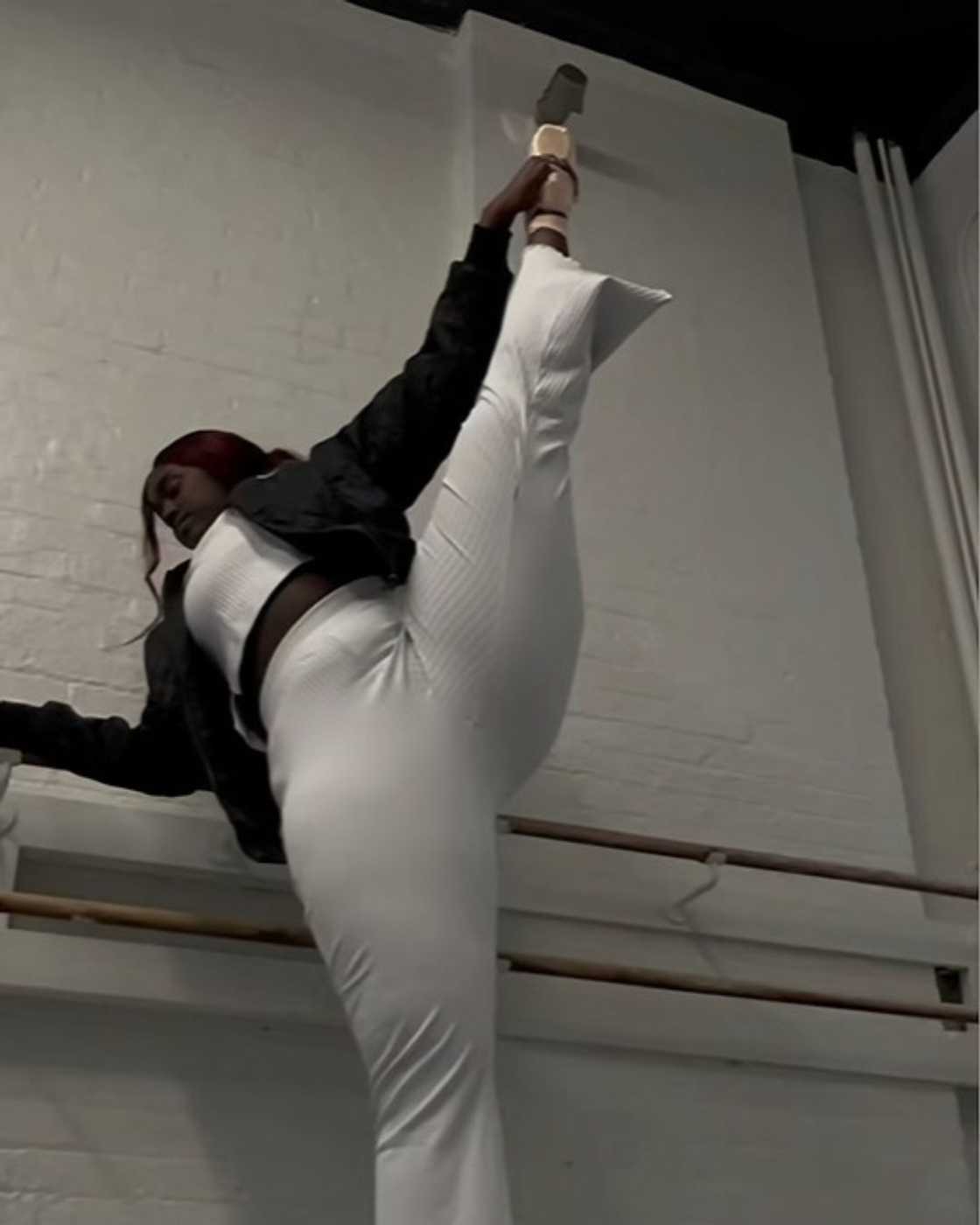 Ballerina inspires others