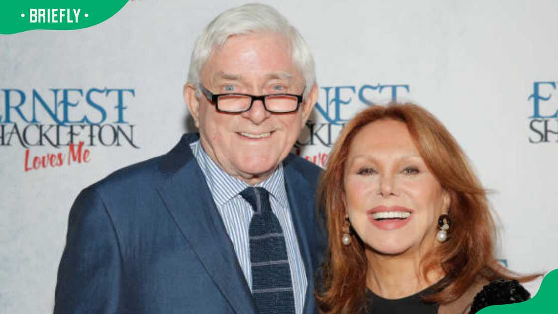 Phil Donahue and Marlo Thomas at the Off-Broadway opening of "Ernest Shackleton Loves Me" Phil Donahue and Marlo Thomas at the Off-Broadway opening of "Ernest Shackleton Loves Me"