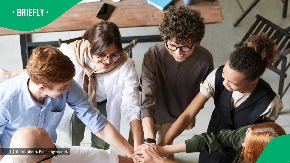 Man shares internship information in TikTok video