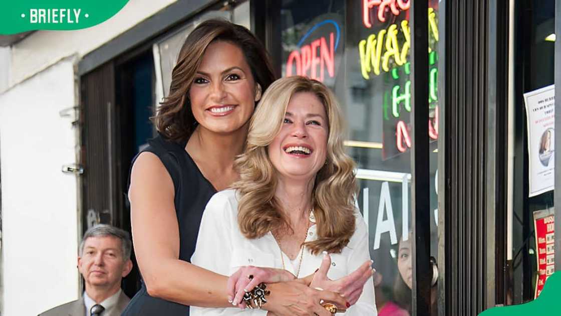 Mariska Hargitay (L) and her half-sister Jayne Marie Mansfield during the ceremony honouring Mariska Hargitay with a Star Mariska Hargitay (L) and her half-sister Jayne Marie Mansfield during the ceremony honouring Mariska Hargitay with a Star
