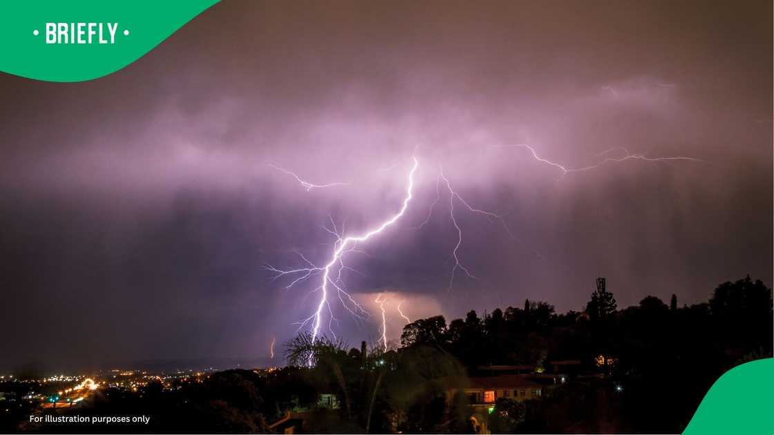 Double Yellow Level 2 warnings have put KZN residents on alert for damaging winds and severe storms