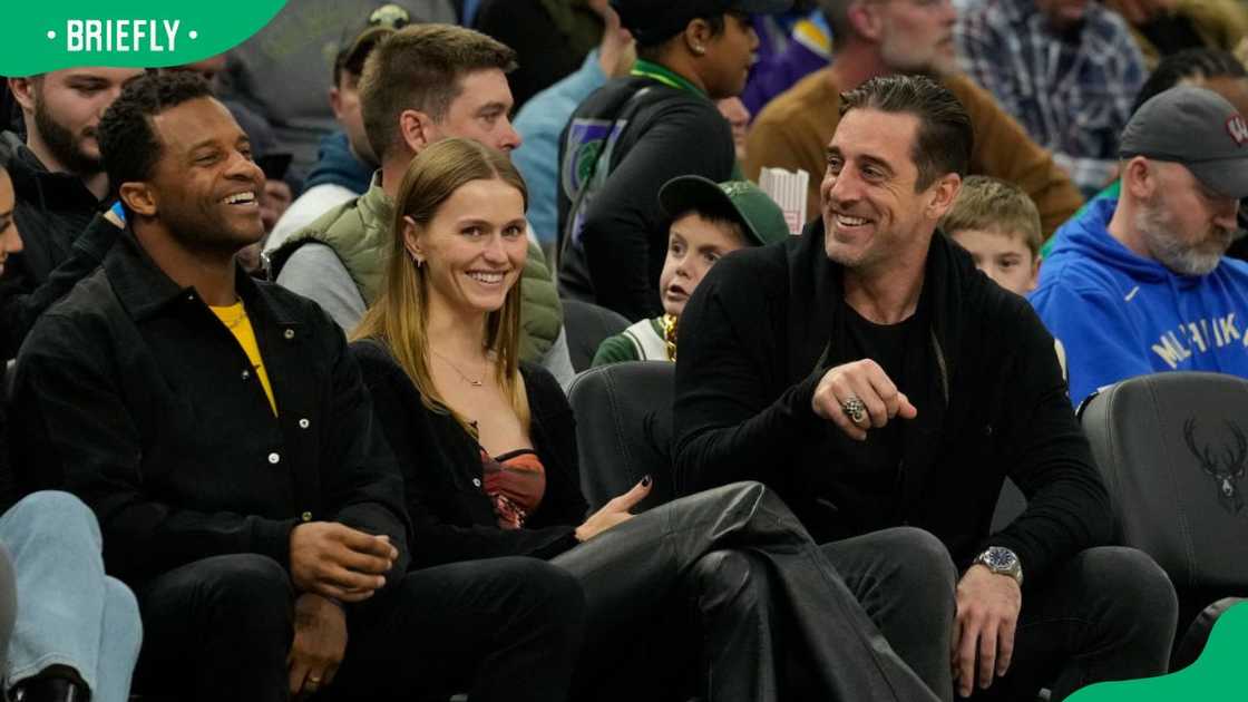 Randall Cobb, Mallory Edens and Aaron Rodgers (L-R) at a 2022 game between the Los Angeles Lakers and Milwaukee Bucks