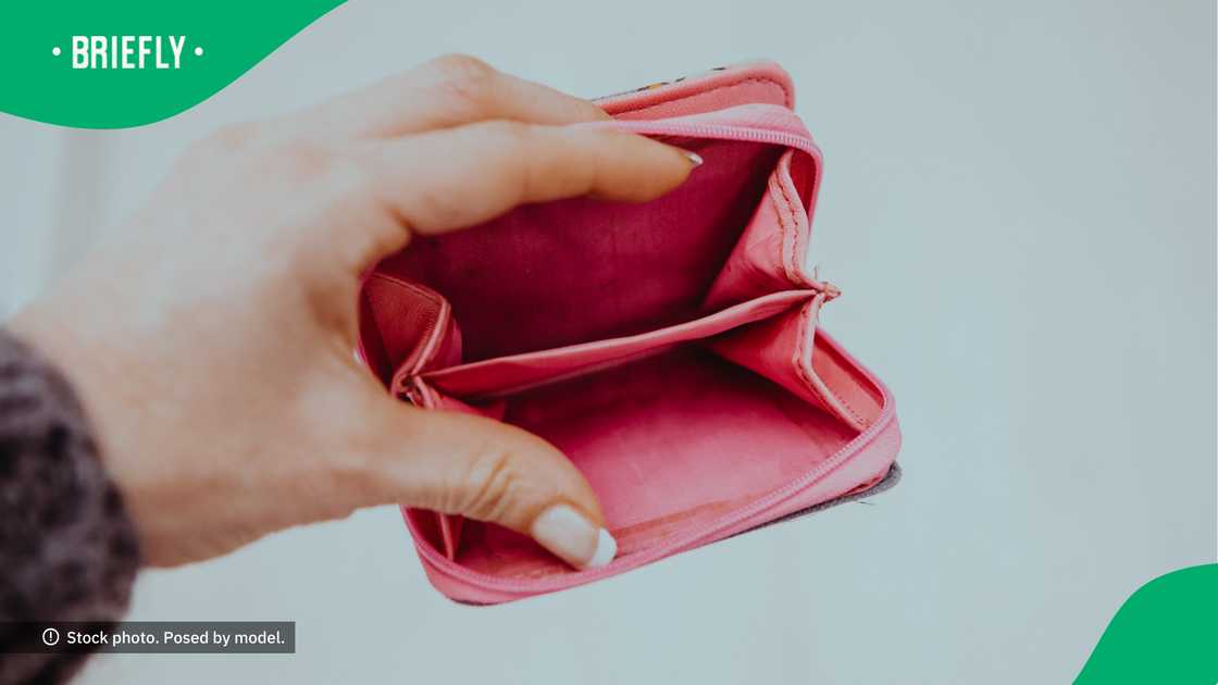 Students across SA struggle with funding. Students across SA struggle with funding.