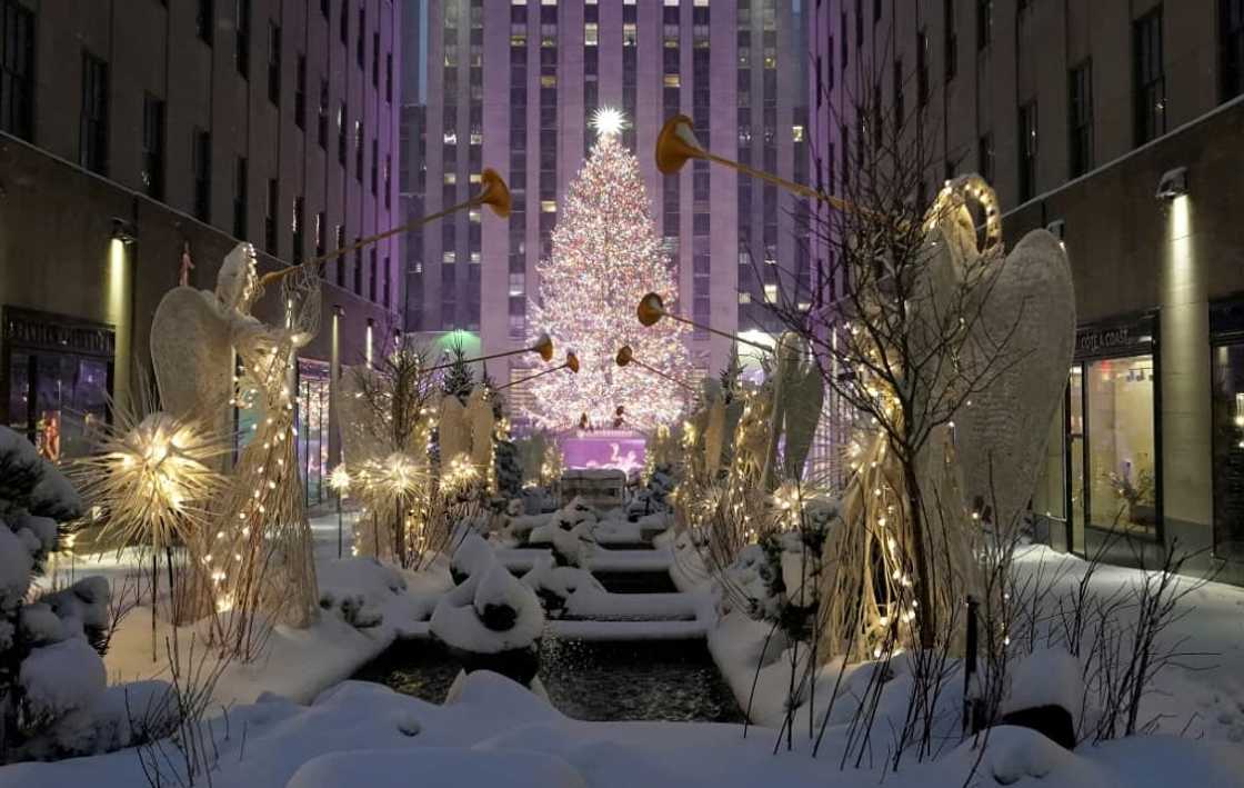 Equity markets are suffering a Christmas chill owing to concerns about rising interest rates and a possible recession Equity markets are suffering a Christmas chill owing to concerns about rising interest rates and a possible recession