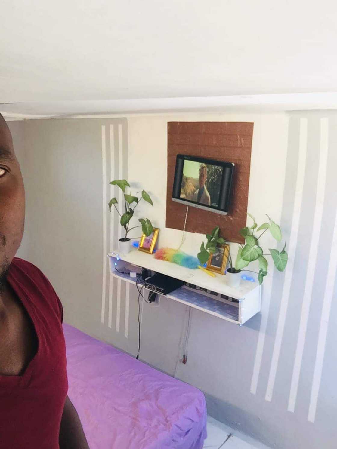 Kwazulu-natal man facebook shack pictures Kwazulu-natal man facebook shack pictures
