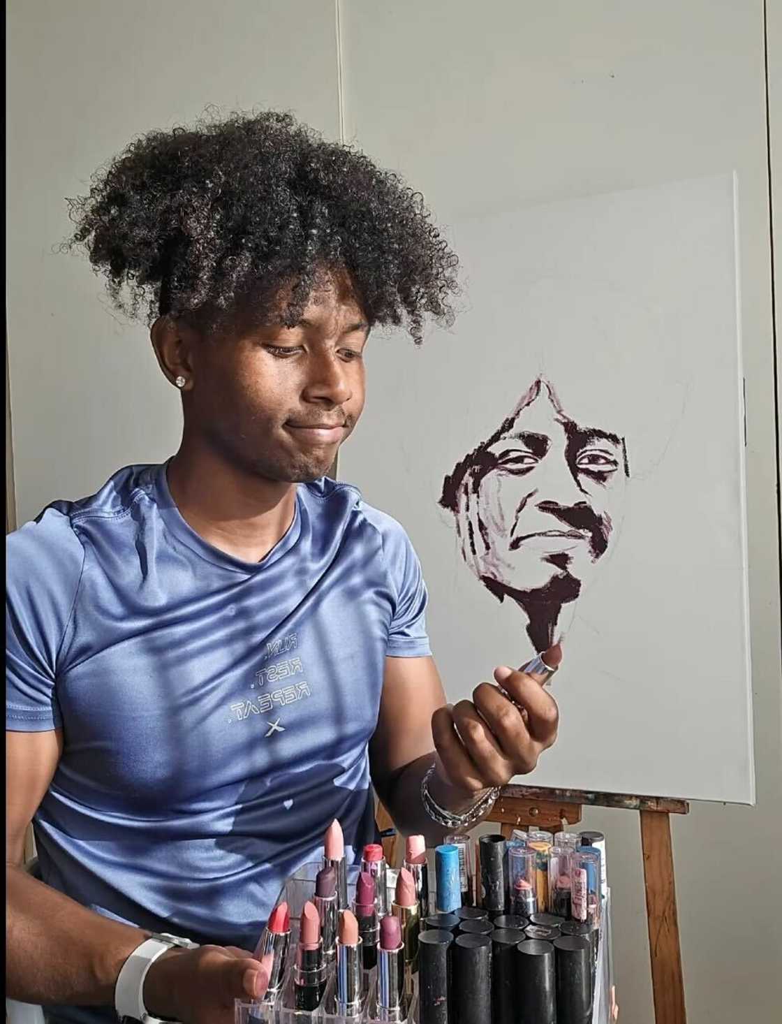 An artist’s lipstick portrait of the late Springbok star Cornal Hendricks impressed SA. An artist’s lipstick portrait of the late Springbok star Cornal Hendricks impressed SA.