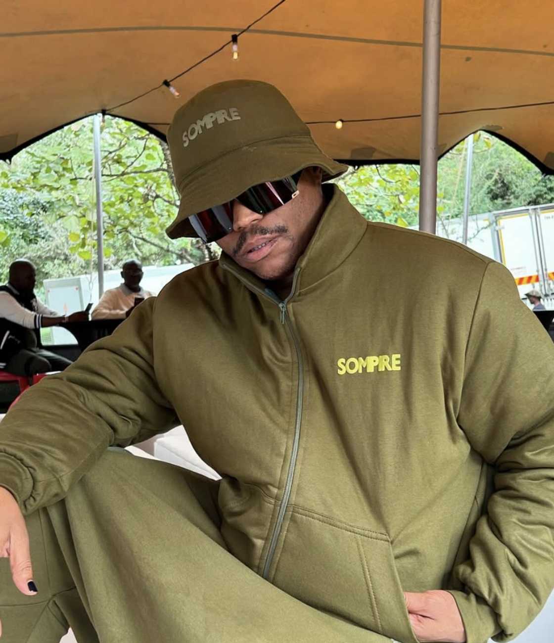 Somizi Mhlongo designed Zola Mhlongo's red carpet dress Somizi Mhlongo designed Zola Mhlongo's red carpet dress