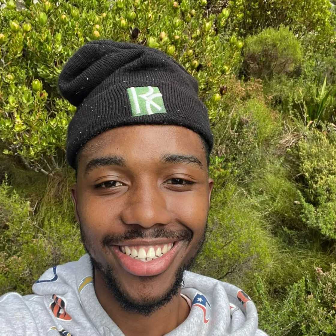 Sweet Guluva is accepting donations. Sweet Guluva is accepting donations.