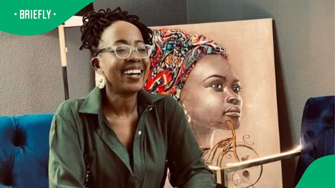 Ntsiki Mazwai shows off locs after woman flexes wig Ntsiki Mazwai shows off locs after woman flexes wig