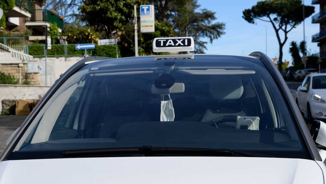 American woman's scam in South Africa started with a taxi ride American woman's scam in South Africa started with a taxi ride