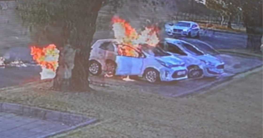 Woman, Injuries, Car, Set alight, School, Benoni, Died,
Gauteng, Police, Attempted murder, Murder, Charge