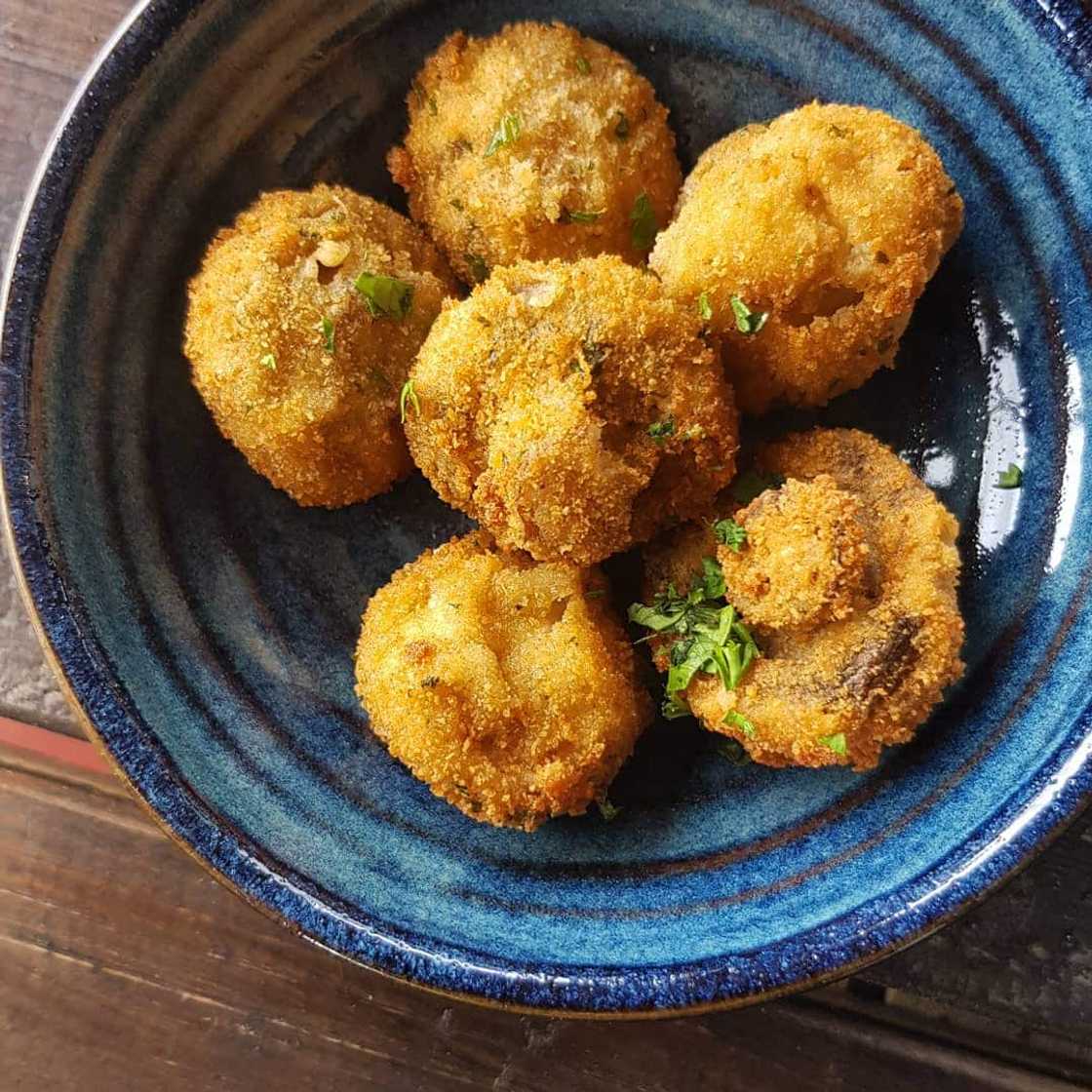 How to make crumbed mushrooms in South Africa