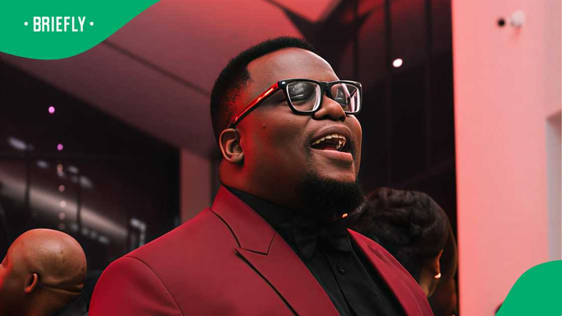 Sol Phenduka reacts to the viral phone snatcher