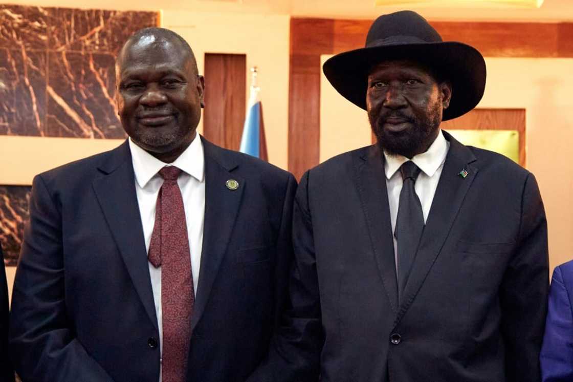 South Sudanese President Salva Kiir (right) and Vice President Riek Machar are historic foes South Sudanese President Salva Kiir (right) and Vice President Riek Machar are historic foes