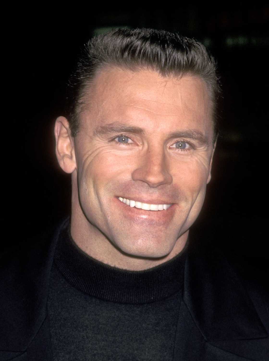 Howie Long: net worth, age, children, spouse, health, movies, profiles Howie Long: net worth, age, children, spouse, health, movies, profiles