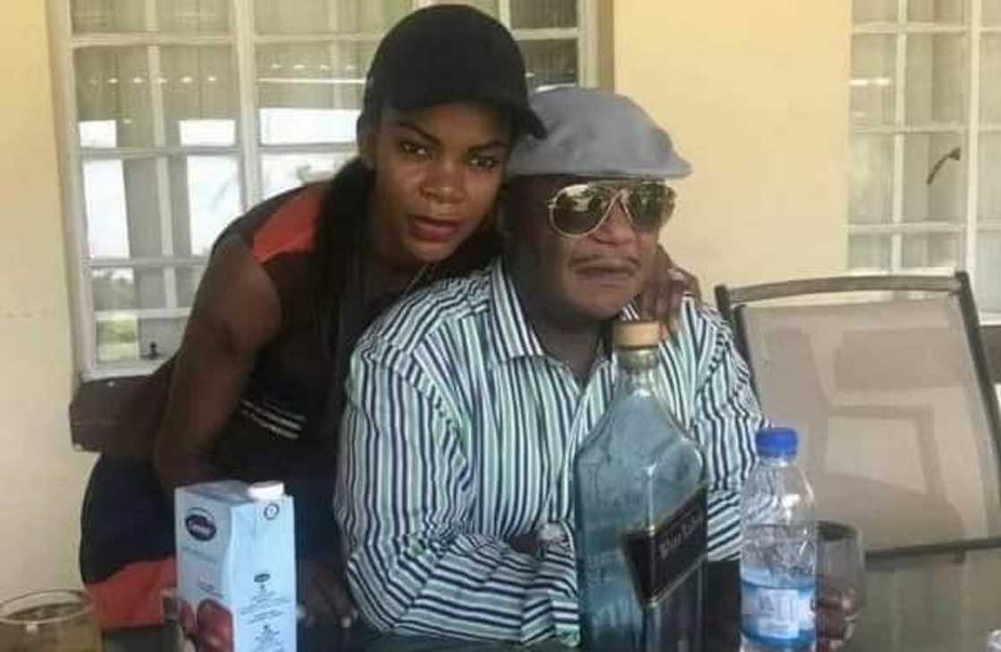 Zimbabwe’s Vice President pictured with his wife Marry. Source: Myzimbabwe.co.zw