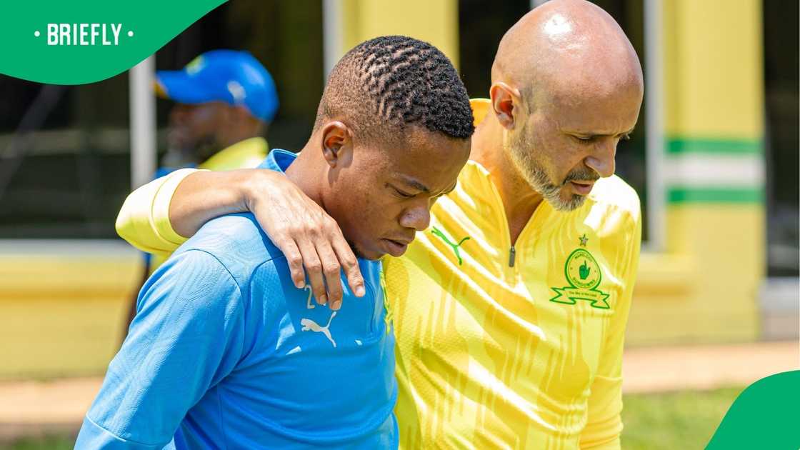 Miguel Cardoso opens up on the reason behind Sphelele Mkhulise's early sub in the first half.