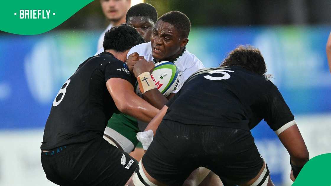 Flyhalf Vusi Moyo converted and went on to add three pressure penalties to stretch South Africa’s lead.