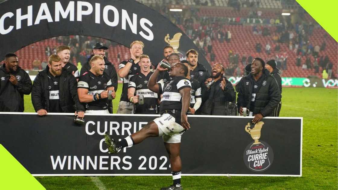 Sharks stars celebrate winning the Currie Cup final against the Loins. Photo: Briefly News/ Willem Loock.