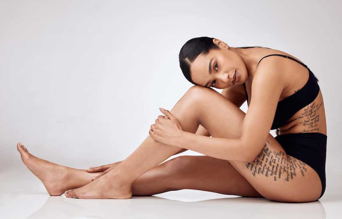 Women's unique thigh tattoos Women's unique thigh tattoos