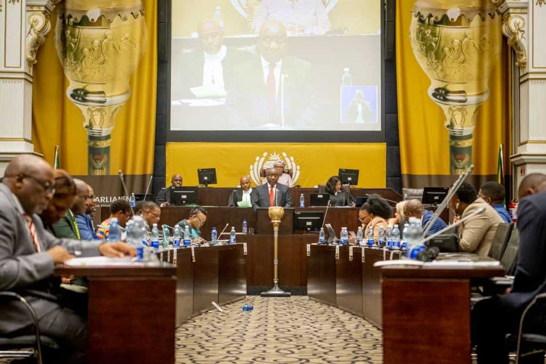 Parliament is supposed to debate on Thursday on whether to close the Israeli embassy Parliament is supposed to debate on Thursday on whether to close the Israeli embassy