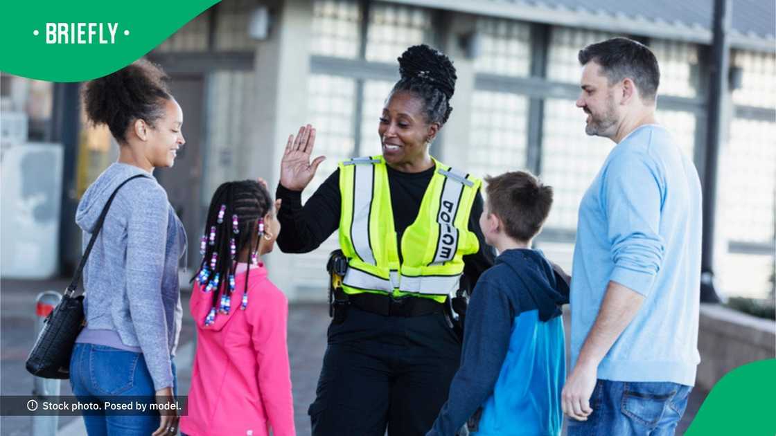 Security guard has close bond with kids Security guard has close bond with kids
