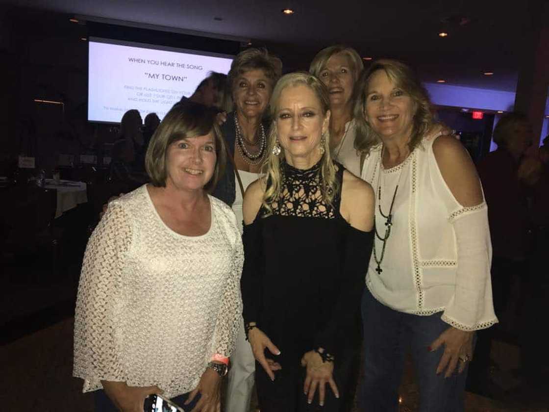 Tamra Cantore pictures Tamra Cantore pictures