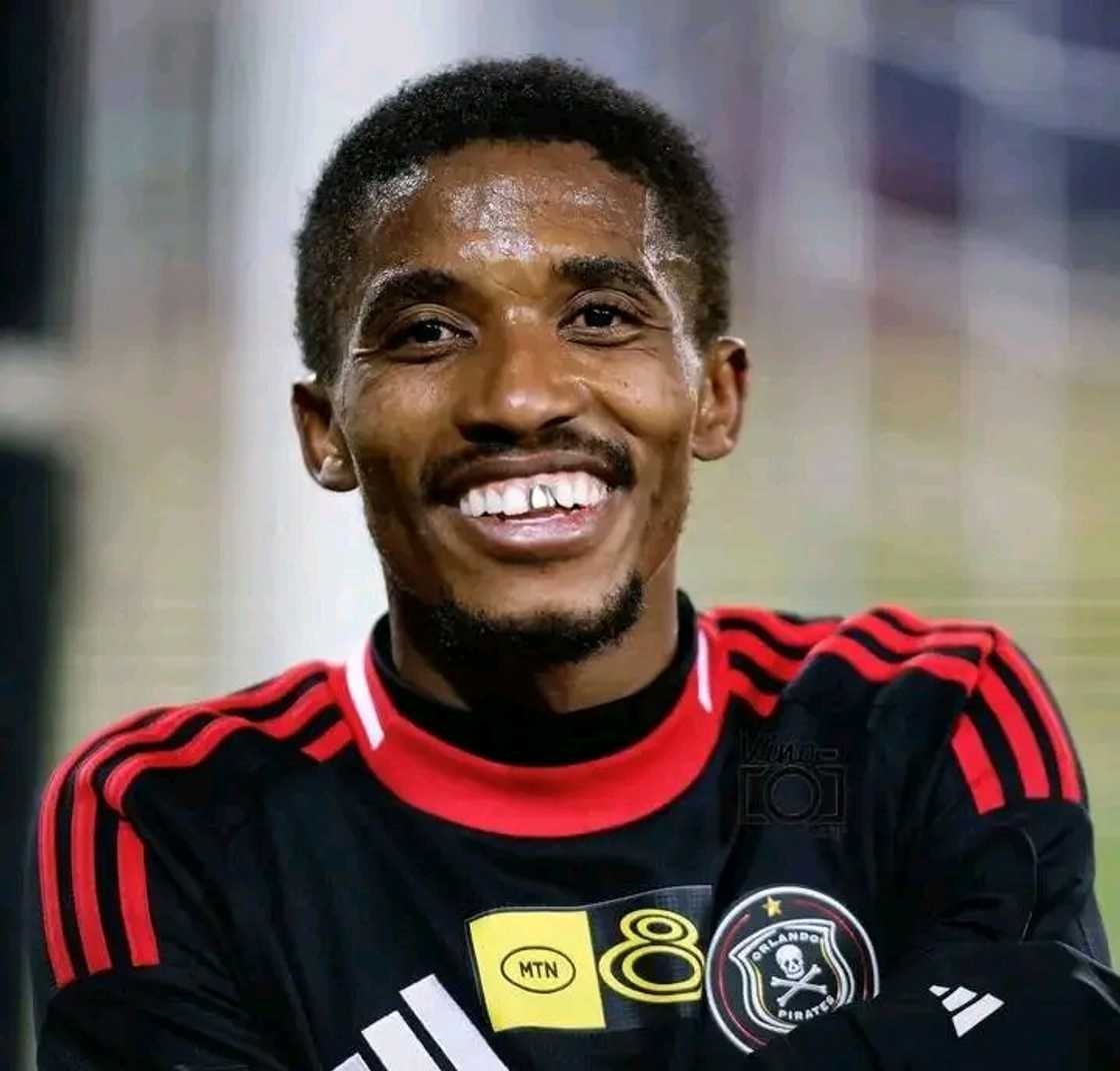 Orlando Pirates’ talented winger, Monnapule Saleng, appears to be on his way out of the club after growing disillusioned with his current situation. Orlando Pirates’ talented winger, Monnapule Saleng, appears to be on his way out of the club after growing disillusioned with his current situation.