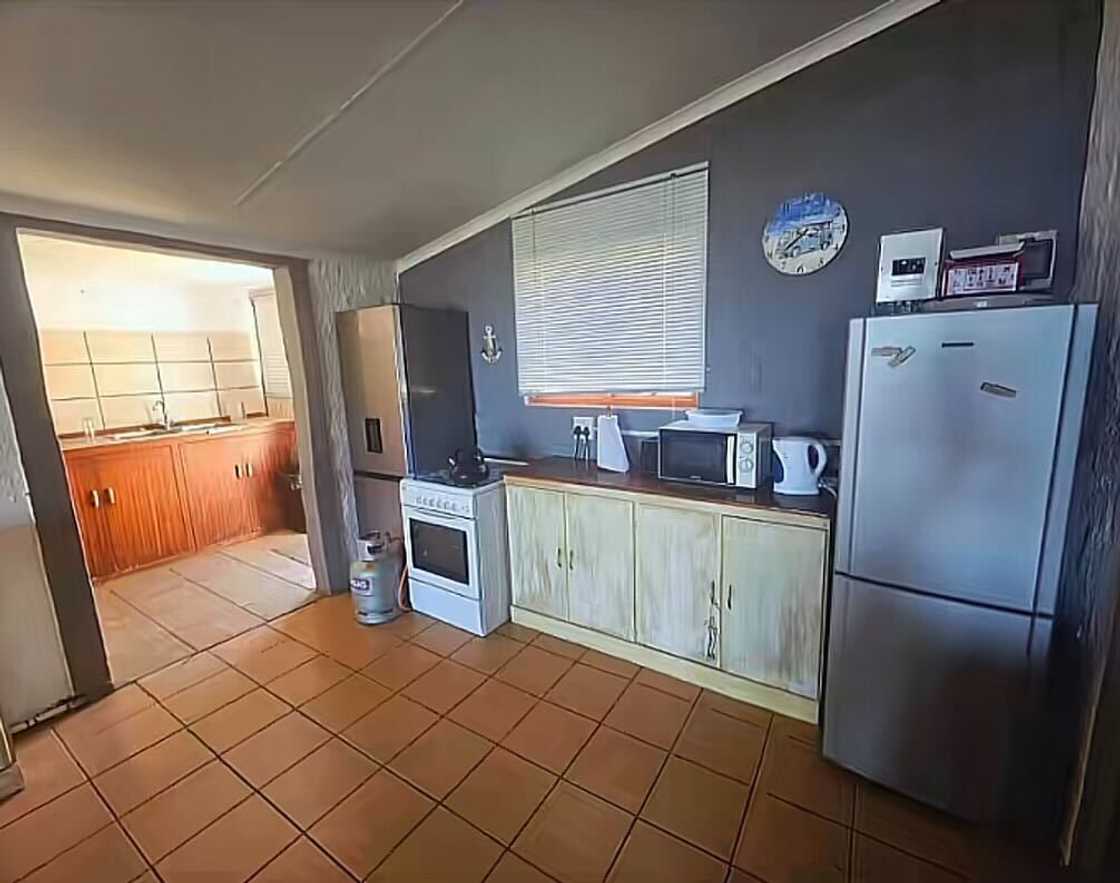The kitchen of a house listed as a R580k holiday property wowed South Africans. The kitchen of a house listed as a R580k holiday property wowed South Africans.