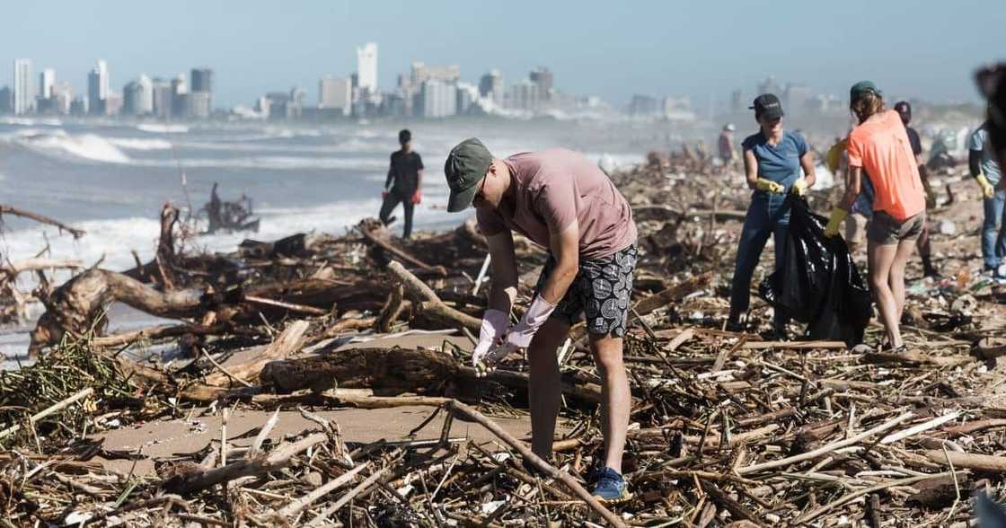 KZN floods, tourism sector, Easter weekend, bookings, cancelled, Lindiwe Sisulu KZN floods, tourism sector, Easter weekend, bookings, cancelled, Lindiwe Sisulu