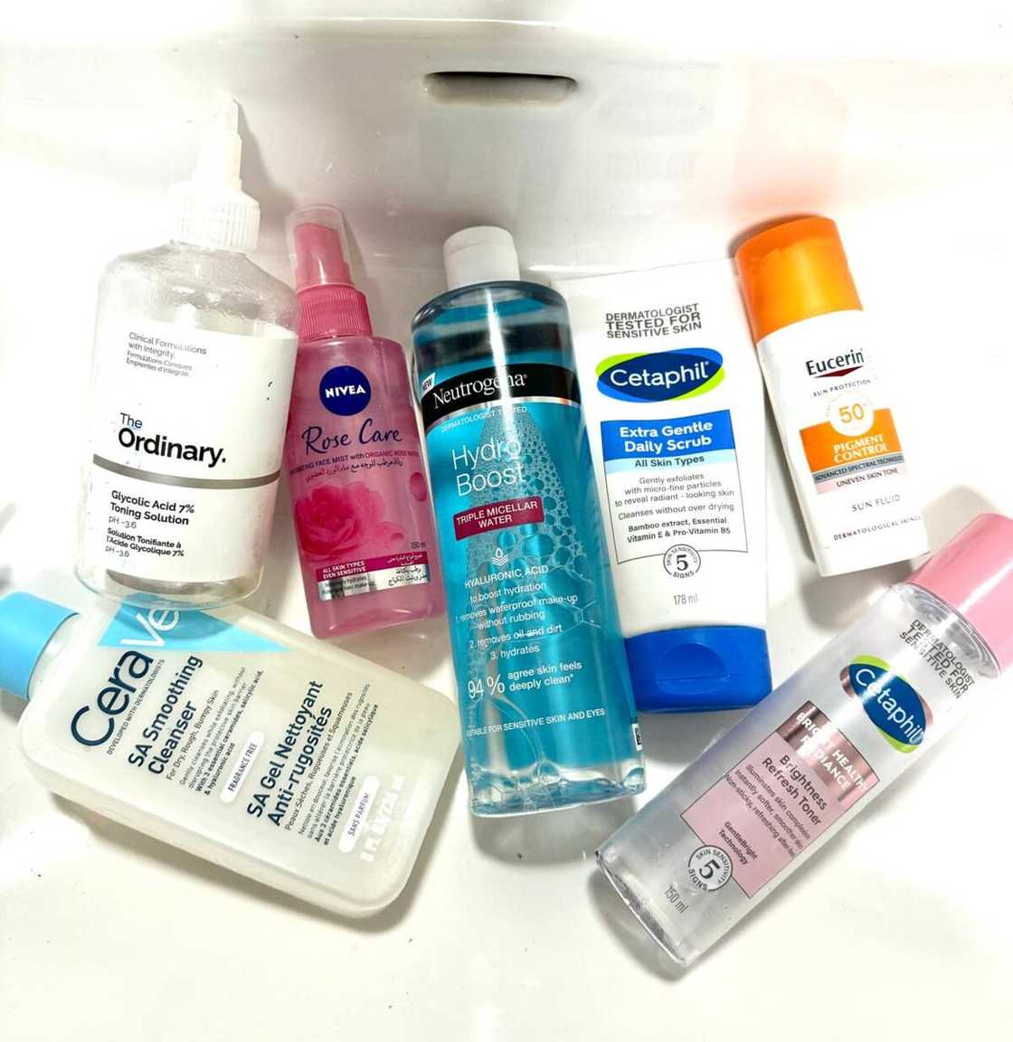 A picture of a variety of skincare products.