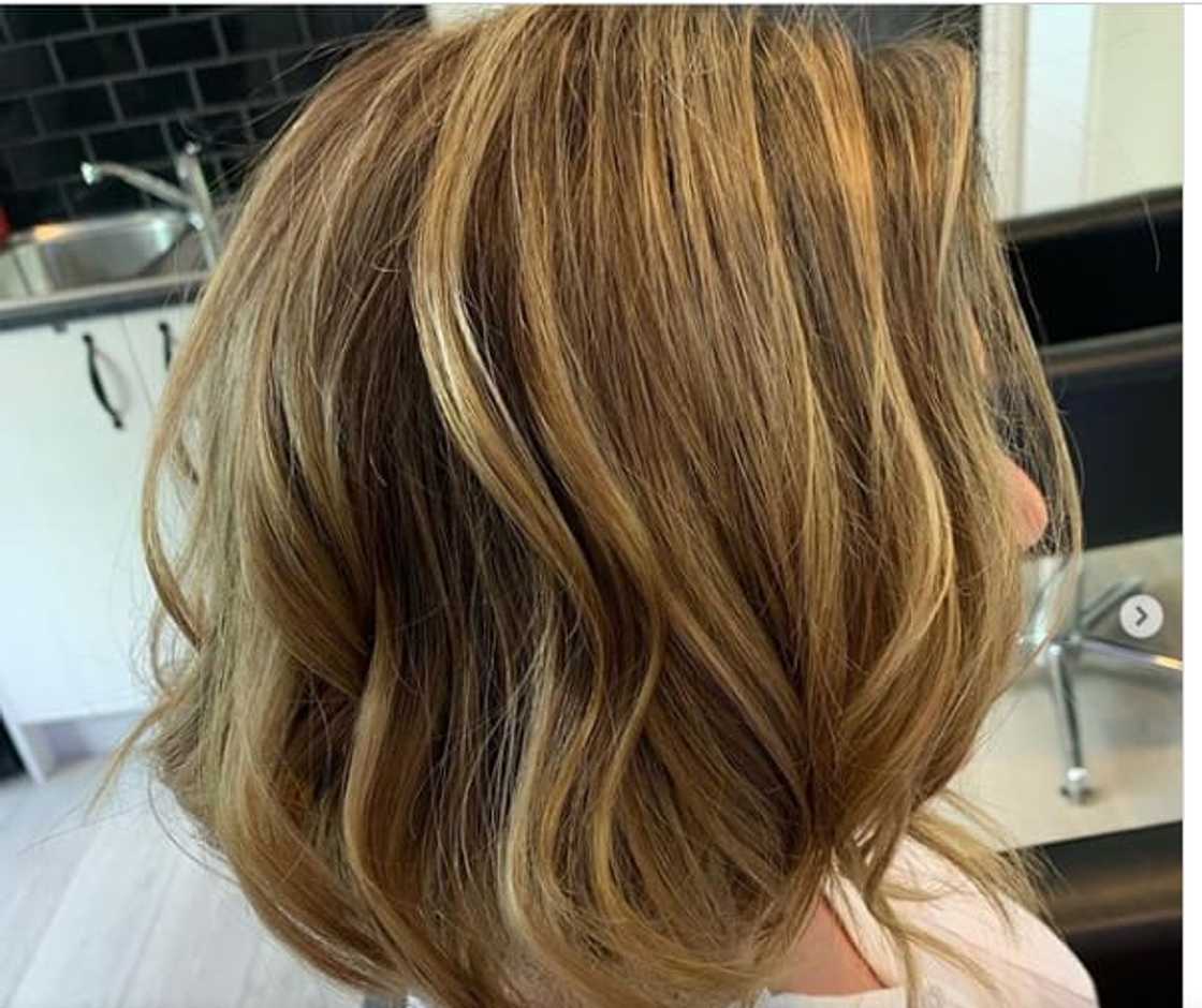 Feminine blonde curly bob Feminine blonde curly bob