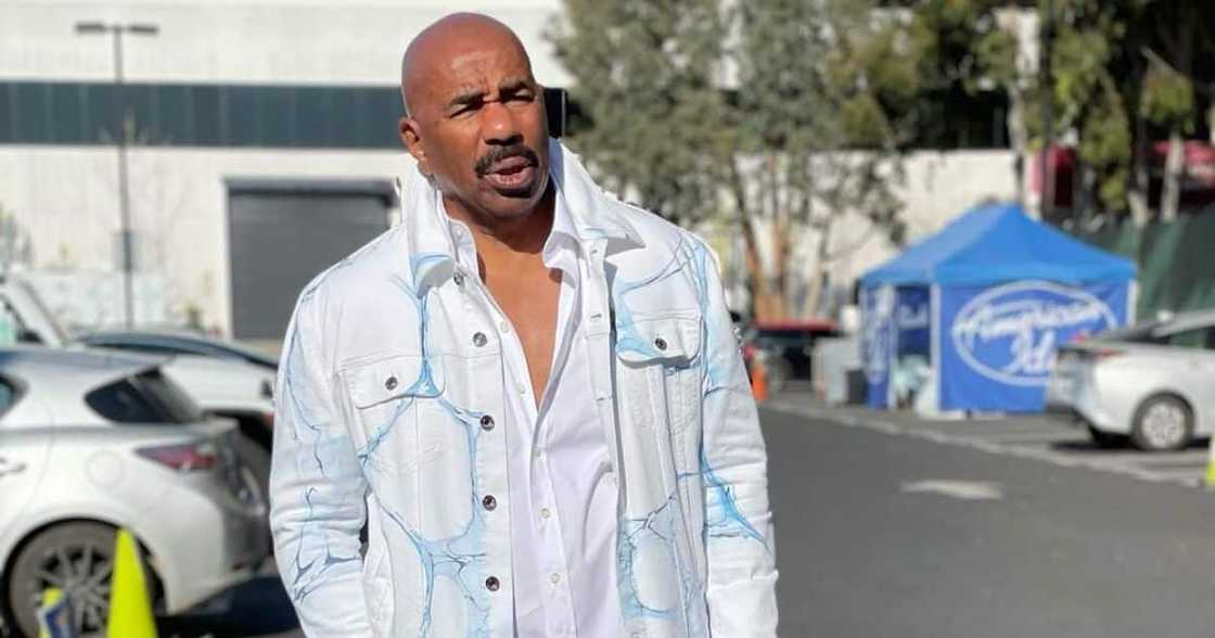 Steve Harvey Comments on SA's Loadshedding: "I'm Very Disappointed in That" Steve Harvey Comments on SA's Loadshedding: "I'm Very Disappointed in That"