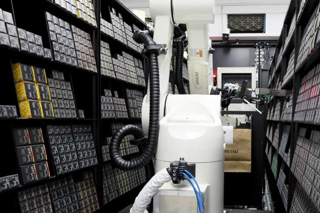 The robot receives the orders, packs and prepares them, with humans only needed to restock the warehouse and dispatch deliveries The robot receives the orders, packs and prepares them, with humans only needed to restock the warehouse and dispatch deliveries