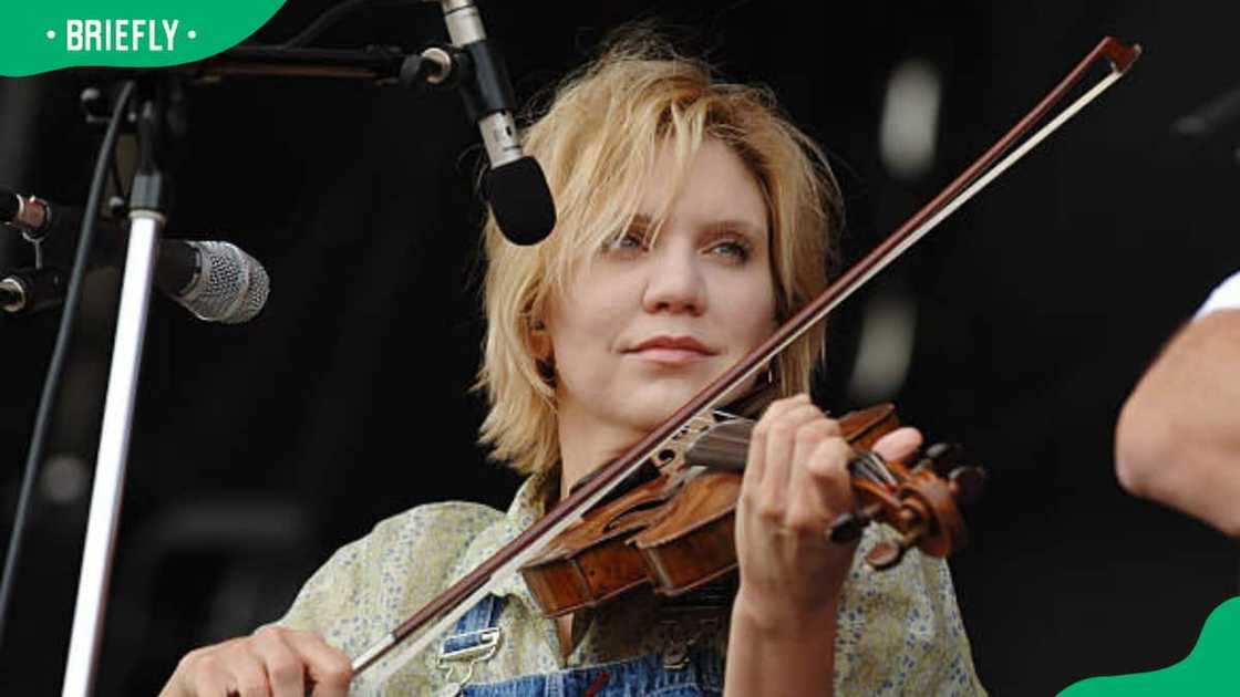 Alison Krauss at What Stage Alison Krauss at What Stage