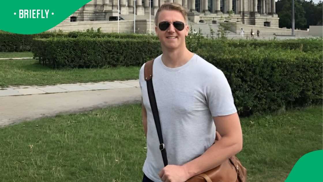 Gareth Cliff mourns Thabo Modisane Gareth Cliff mourns Thabo Modisane