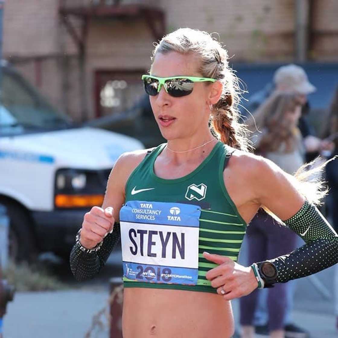 Gerda Steyn age, measurements, family, comrades race, awards and Instagram