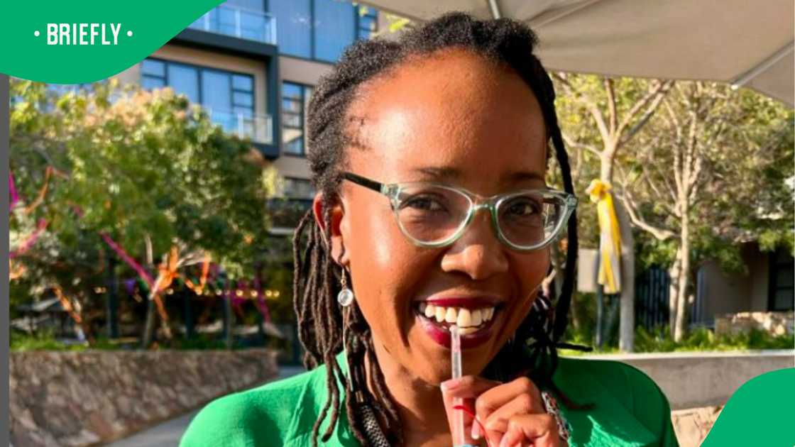 Ntsiki Mazwai will not be traveling to Europe. Ntsiki Mazwai will not be traveling to Europe.