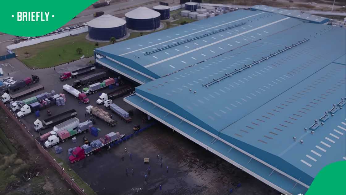 Indian Billionaire opens new Zimbabwe factory Indian Billionaire opens new Zimbabwe factory