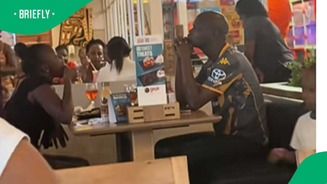 Man reacts to Soweto Derby during date