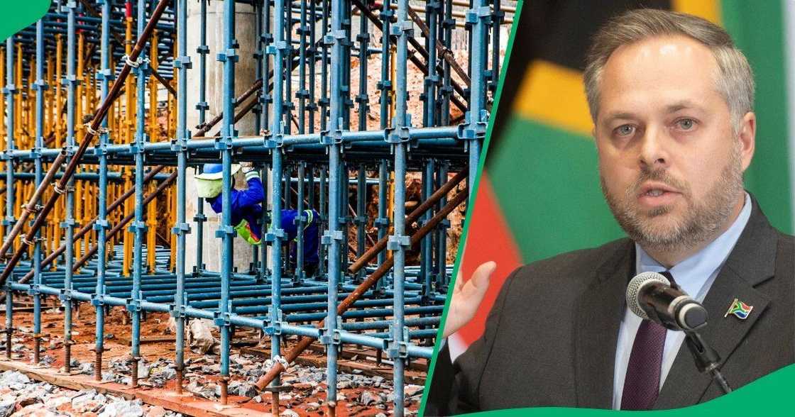 Home Affairs Minister Leon Schreiber comes up as construction workers flee site