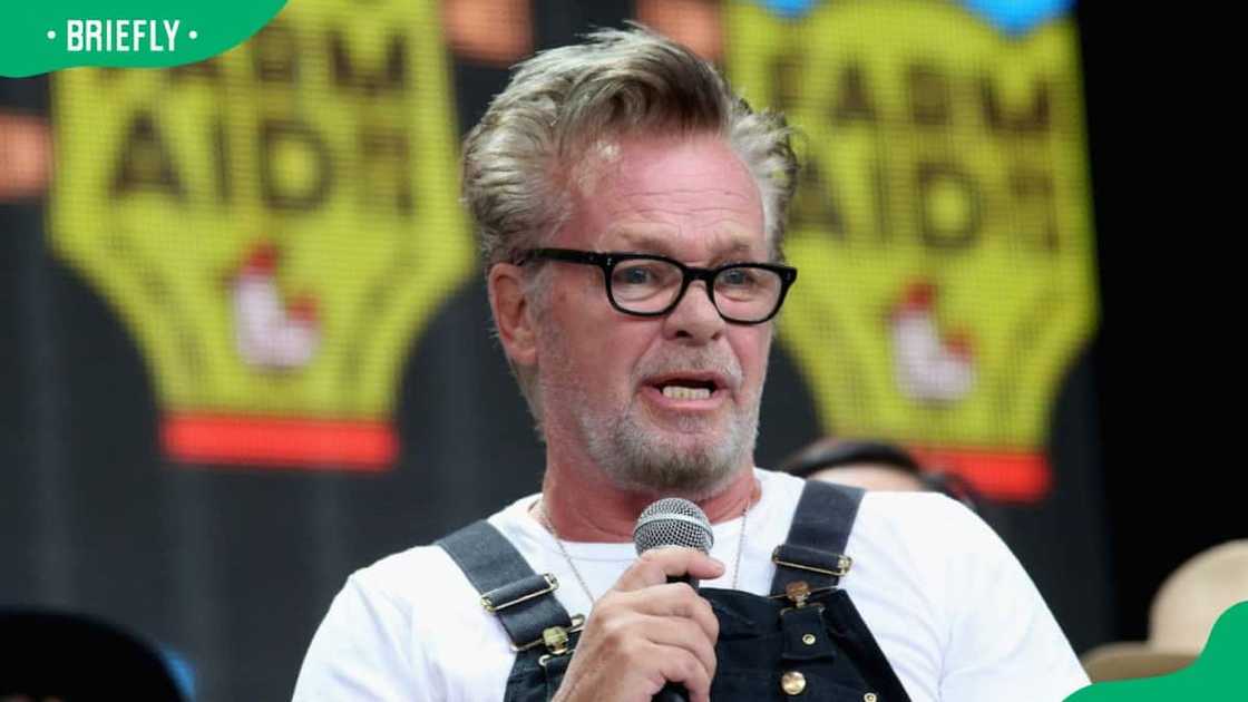 Who is John Mellencamp's wife?