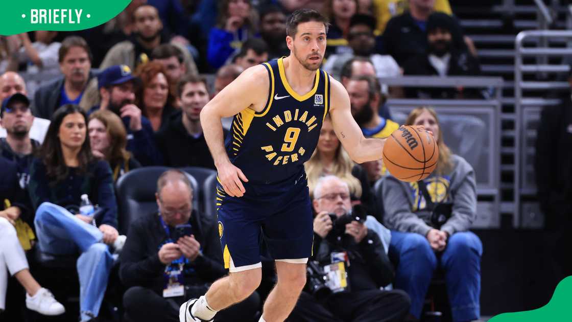 T.J. McConnell playing in Indiana