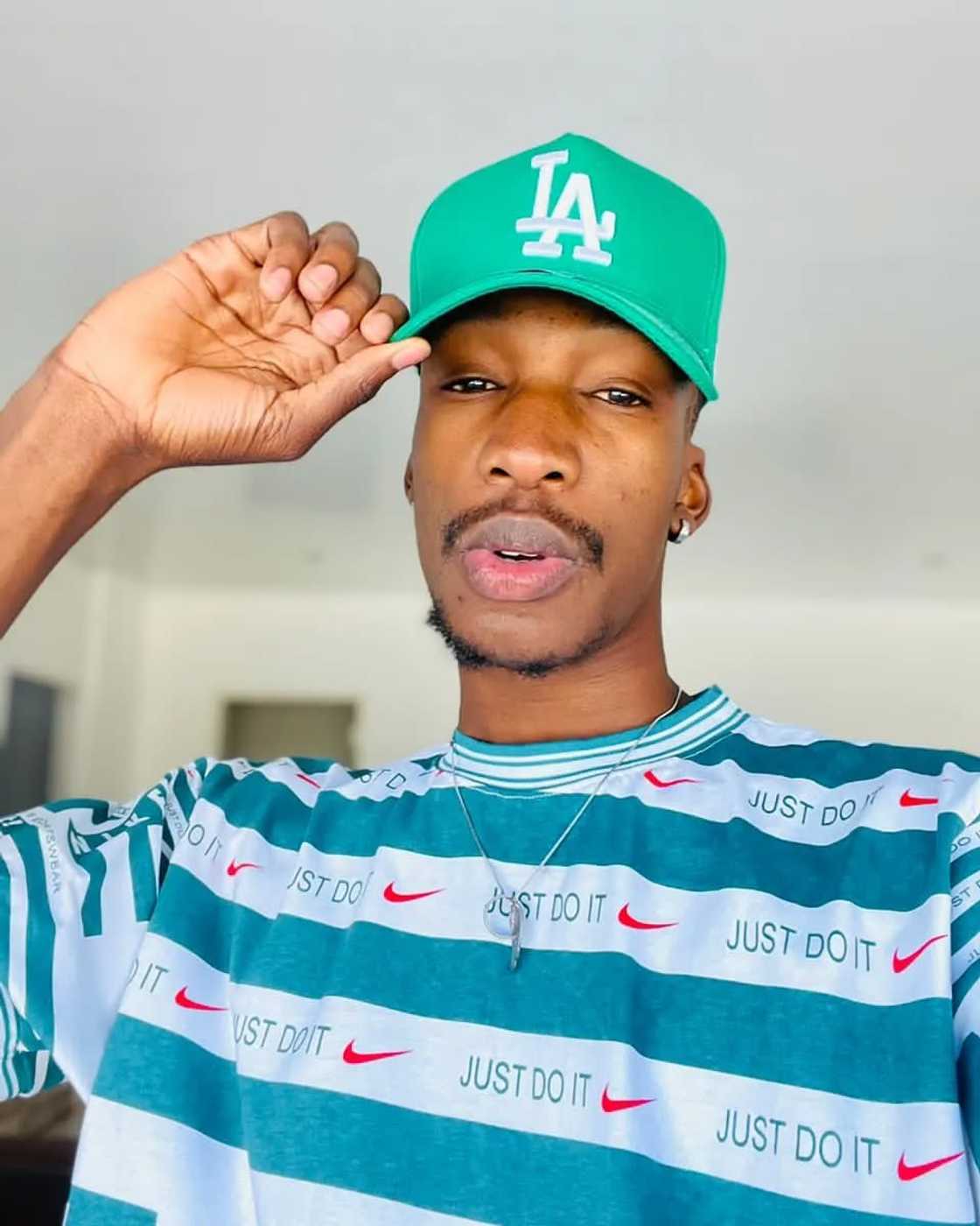 Instagram users were in stitches after seeing the lengths people go to cheat Instagram users were in stitches after seeing the lengths people go to cheat