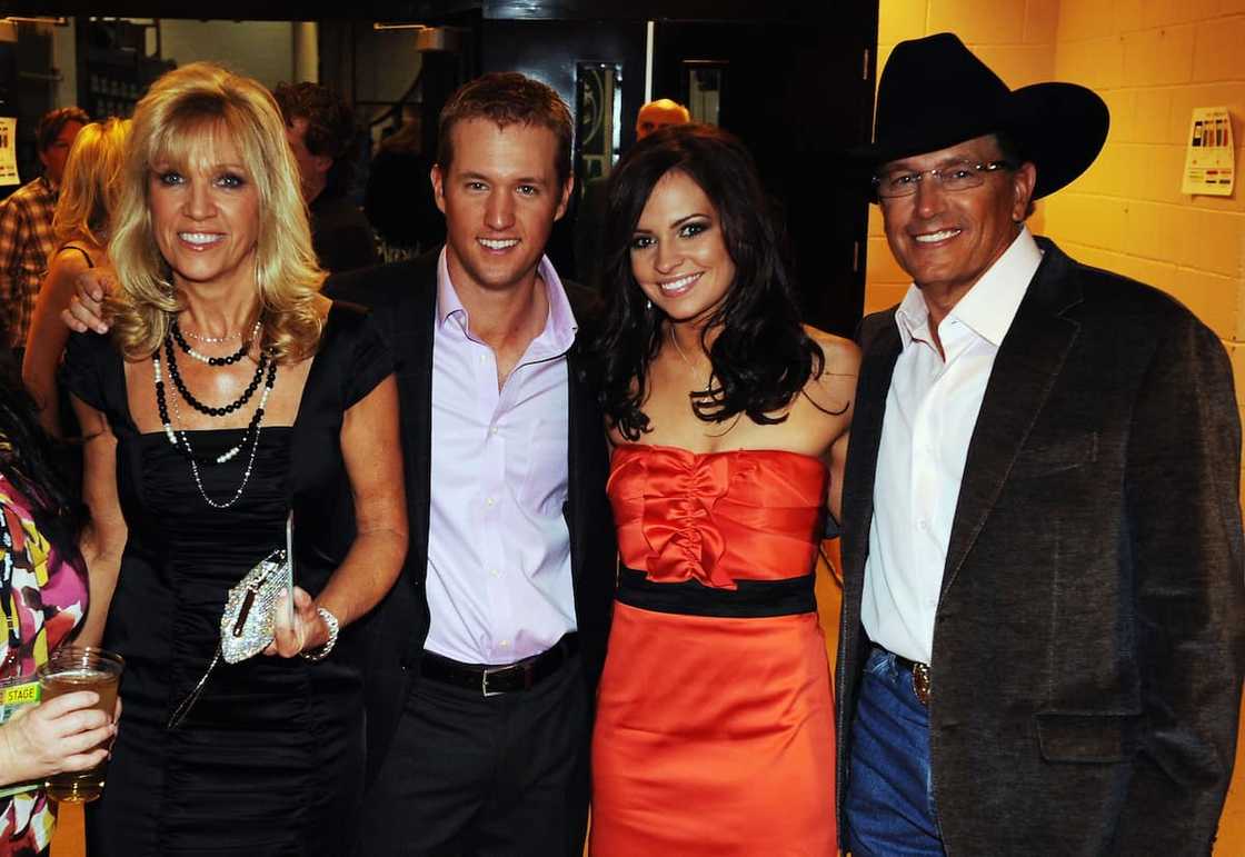 Norma, Bubba, Tamara, and George Sr (left to right) during the 44th annual Academy of Country Music Awards' Artist of the Decade held at the MGM Grand on 6th April 2009 Norma, Bubba, Tamara, and George Sr (left to right) during the 44th annual Academy of Country Music Awards' Artist of the Decade held at the MGM Grand on 6th April 2009