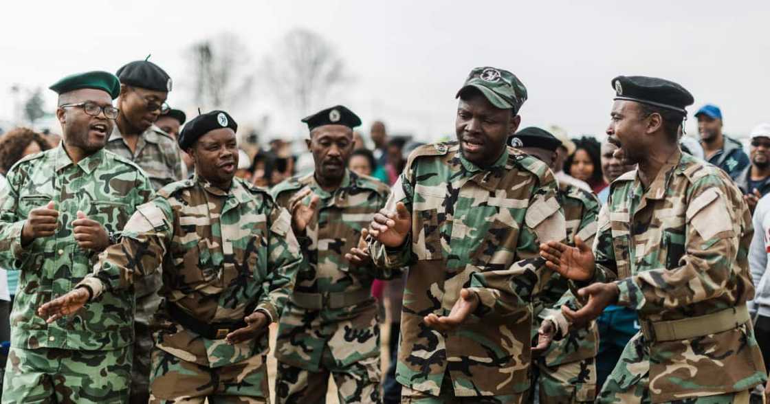 Military Veterans, Hostage, Ministers, Thandi Modise, Mondli Gungubele, Thabang Makwetla Military Veterans, Hostage, Ministers, Thandi Modise, Mondli Gungubele, Thabang Makwetla
