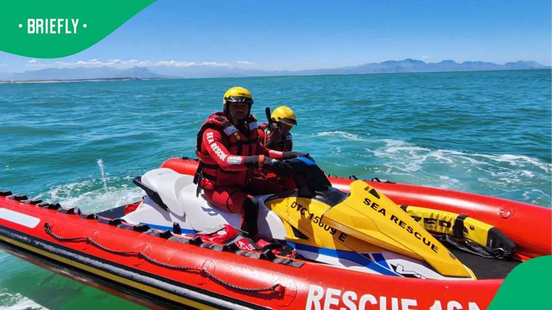 An extensive search by the three NSRI rescue craft and NSRI rescue swimmers are underway An extensive search by the three NSRI rescue craft and NSRI rescue swimmers are underway