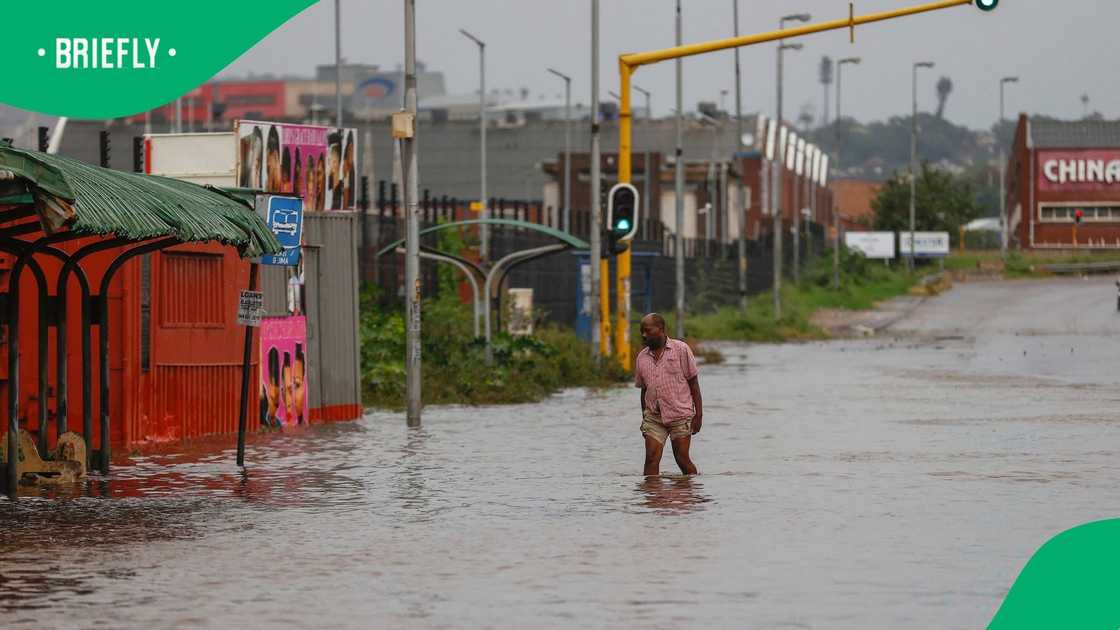 The South African Weather Service issued multiple warnings for rough weather across Mzansi