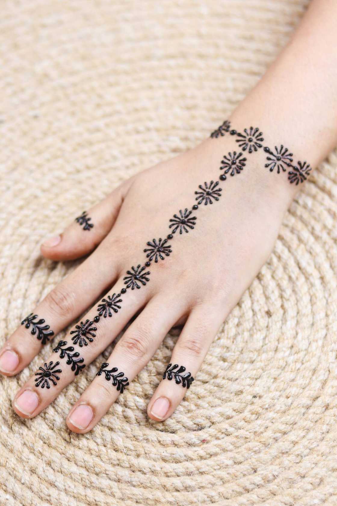 henna designs henna designs